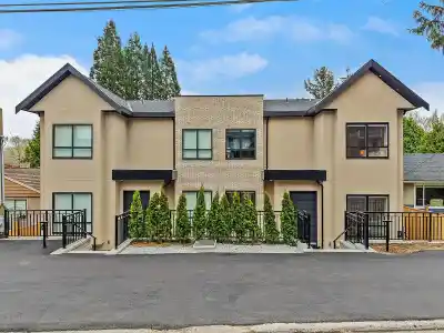 2 6070 ELGIN AVENUE, Burnaby BC V5H 3S4