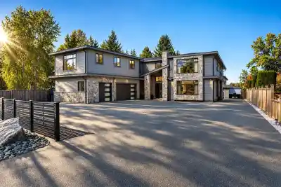 23697 OLD YALE ROAD, Langley BC V2Z 2K4