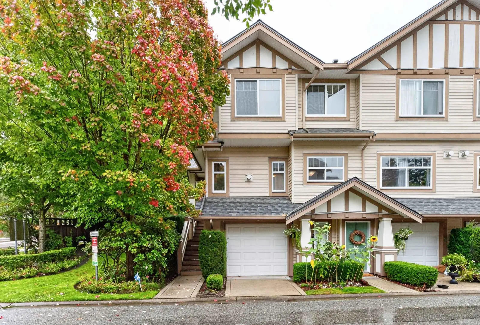 20 2678 KING GEORGE BOULEVARD, Surrey BC V4P 1H6