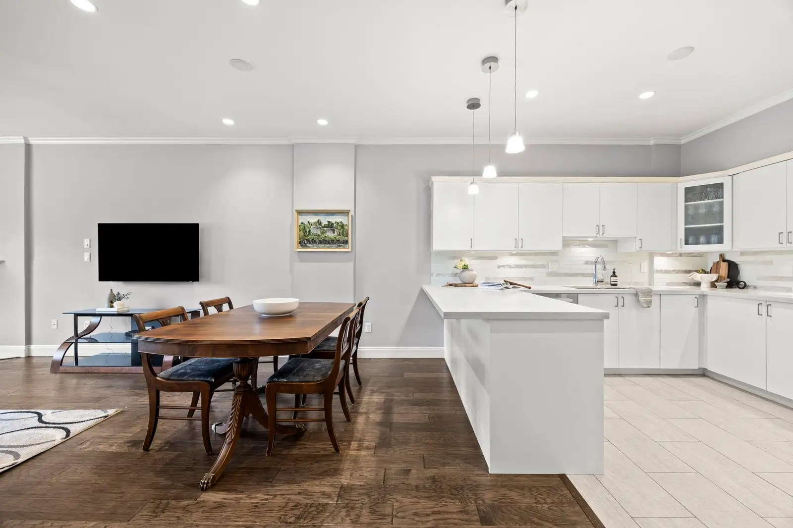 103 121 SHORELINE CIRCLE, Port Moody BC V3H 5G2