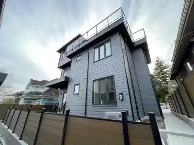 2 2452 HARRISON DRIVE, Vancouver BC V5P 2P8