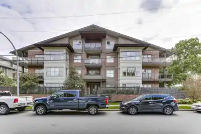 203 1988 SUFFOLK AVENUE, Port Coquitlam BC V3B 1H2