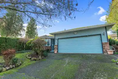 12905 65 AVENUE, Surrey BC V3W 9H4