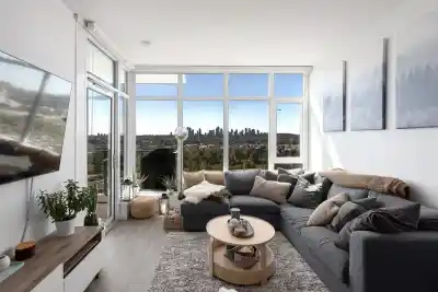 2209 2351 BETA AVENUE, Burnaby BC V5C 0M2