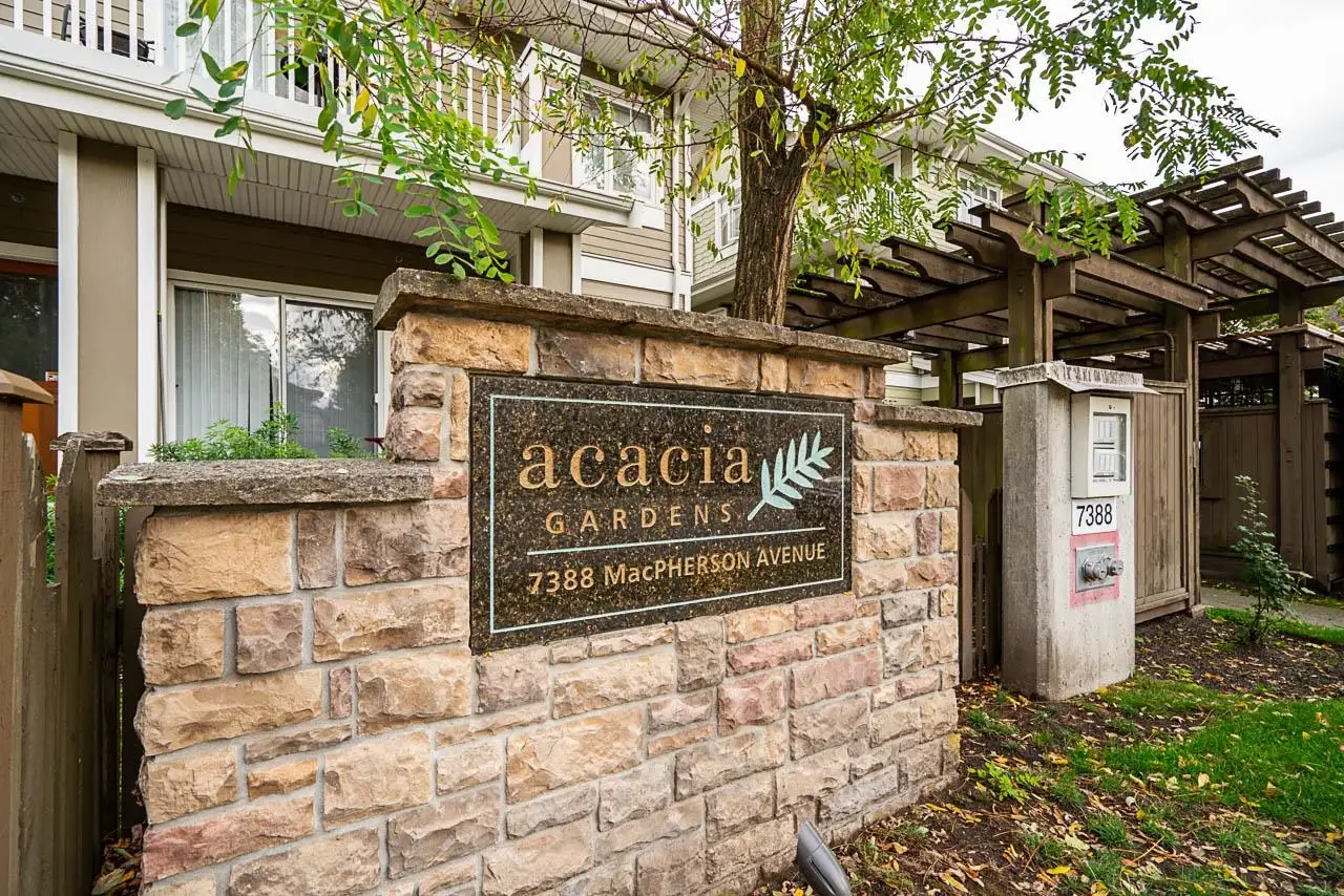 160 7388 MACPHERSON AVENUE, Burnaby BC V5J 0A1