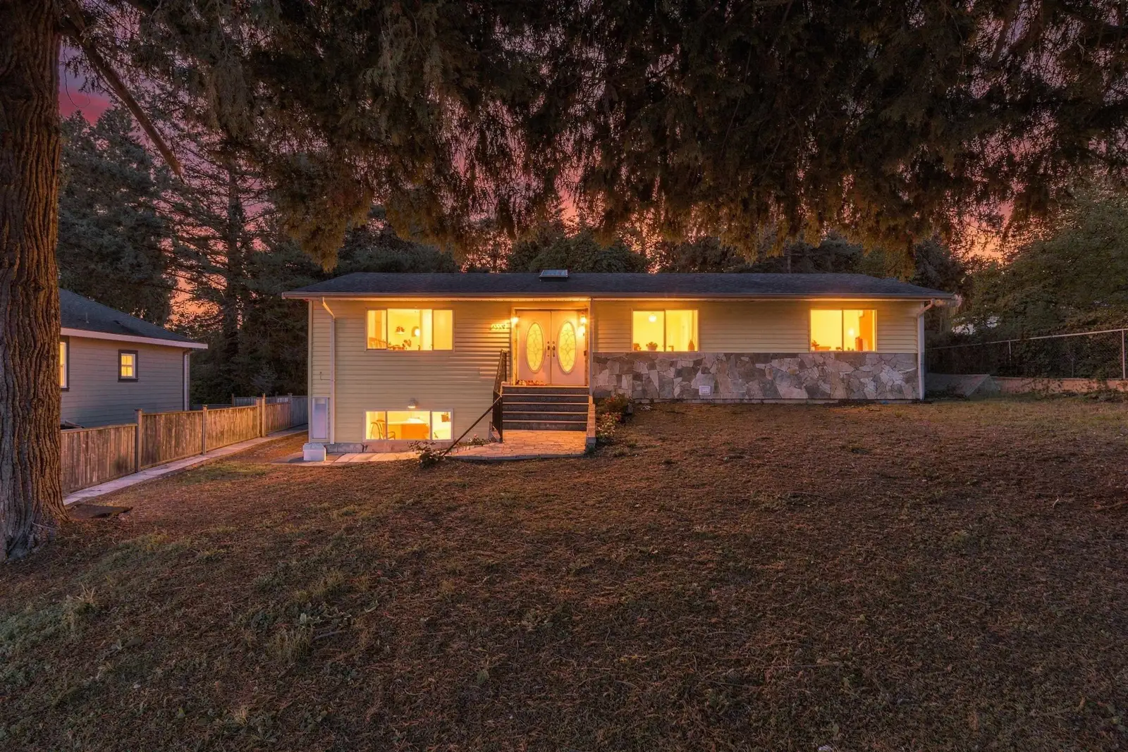 10032 122 STREET, Surrey BC V3V 4M5