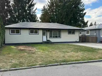 11645 STEEVES STREET, Maple Ridge BC V2X 4X5