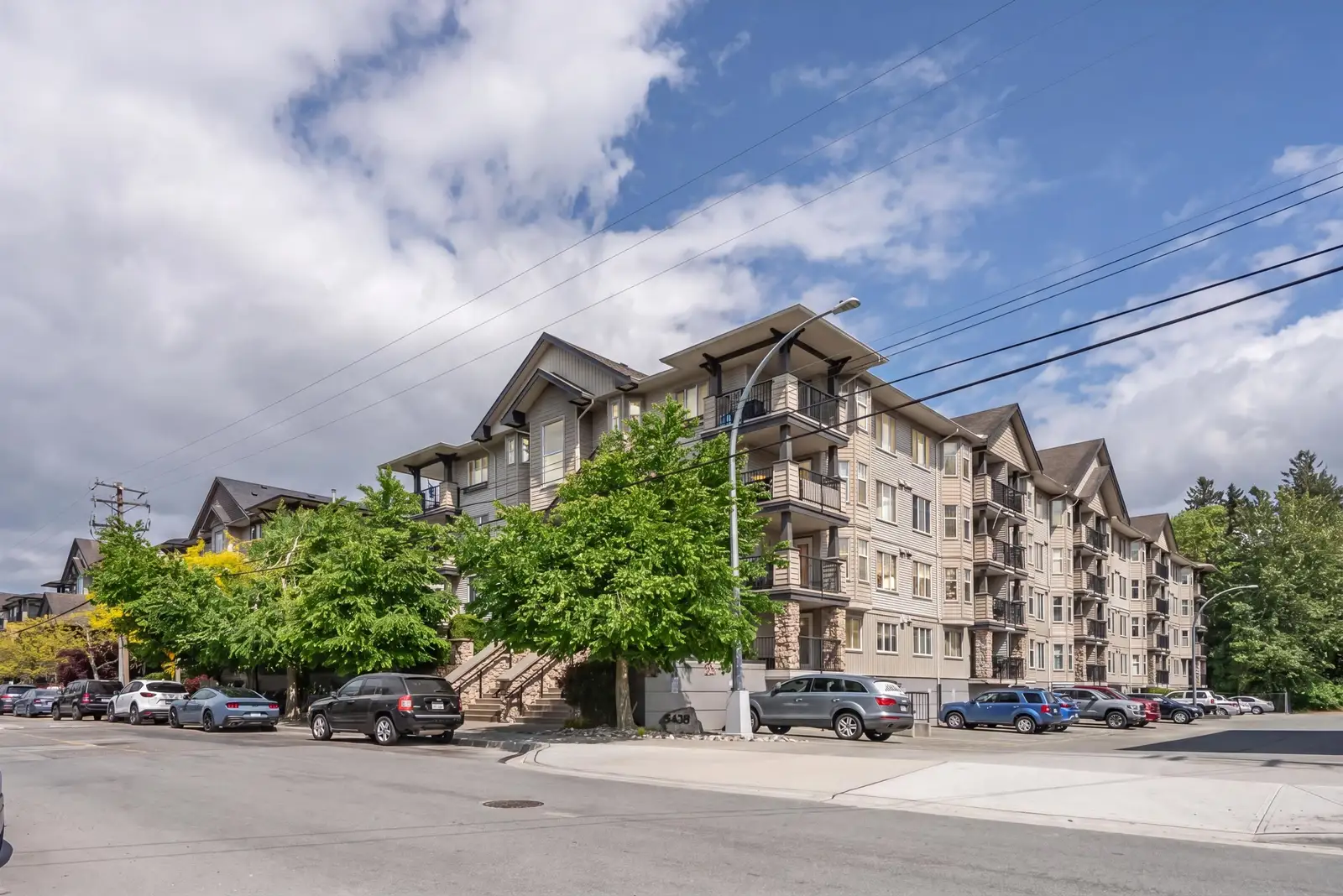 213 5438 198 STREET, Langley BC V3A 1G2