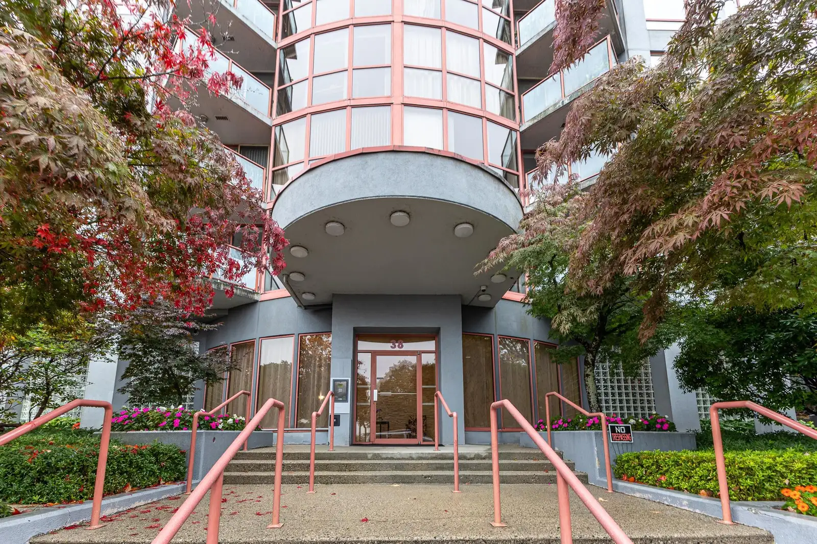 1200 38 LEOPOLD PLACE, New Westminster BC V3L 2C6