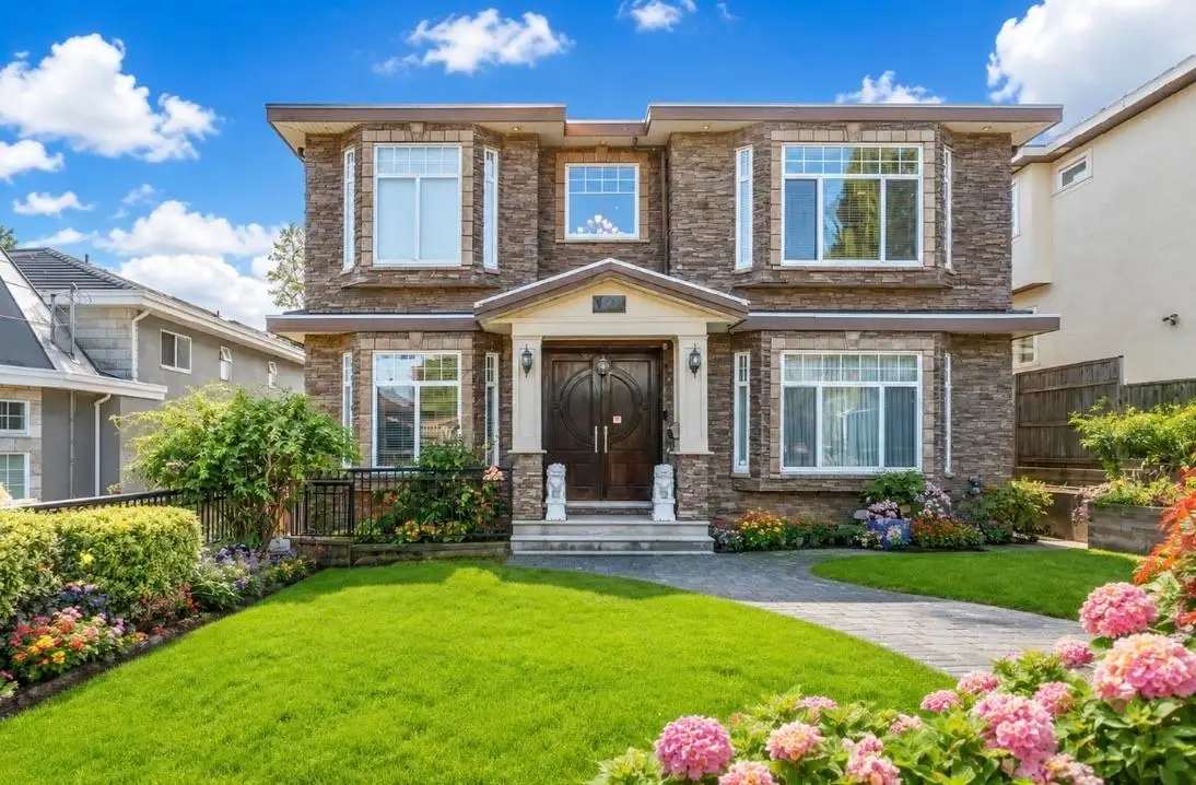 7649 SUSSEX AVENUE, Burnaby BC V5J 3V9