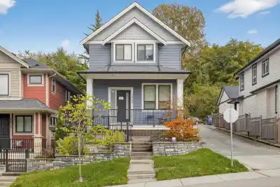 2926 160 STREET, Surrey BC V3Z 3W1