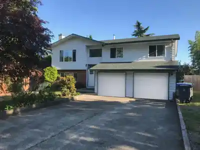 15342 21 AVENUE, Surrey BC V4A 6A7