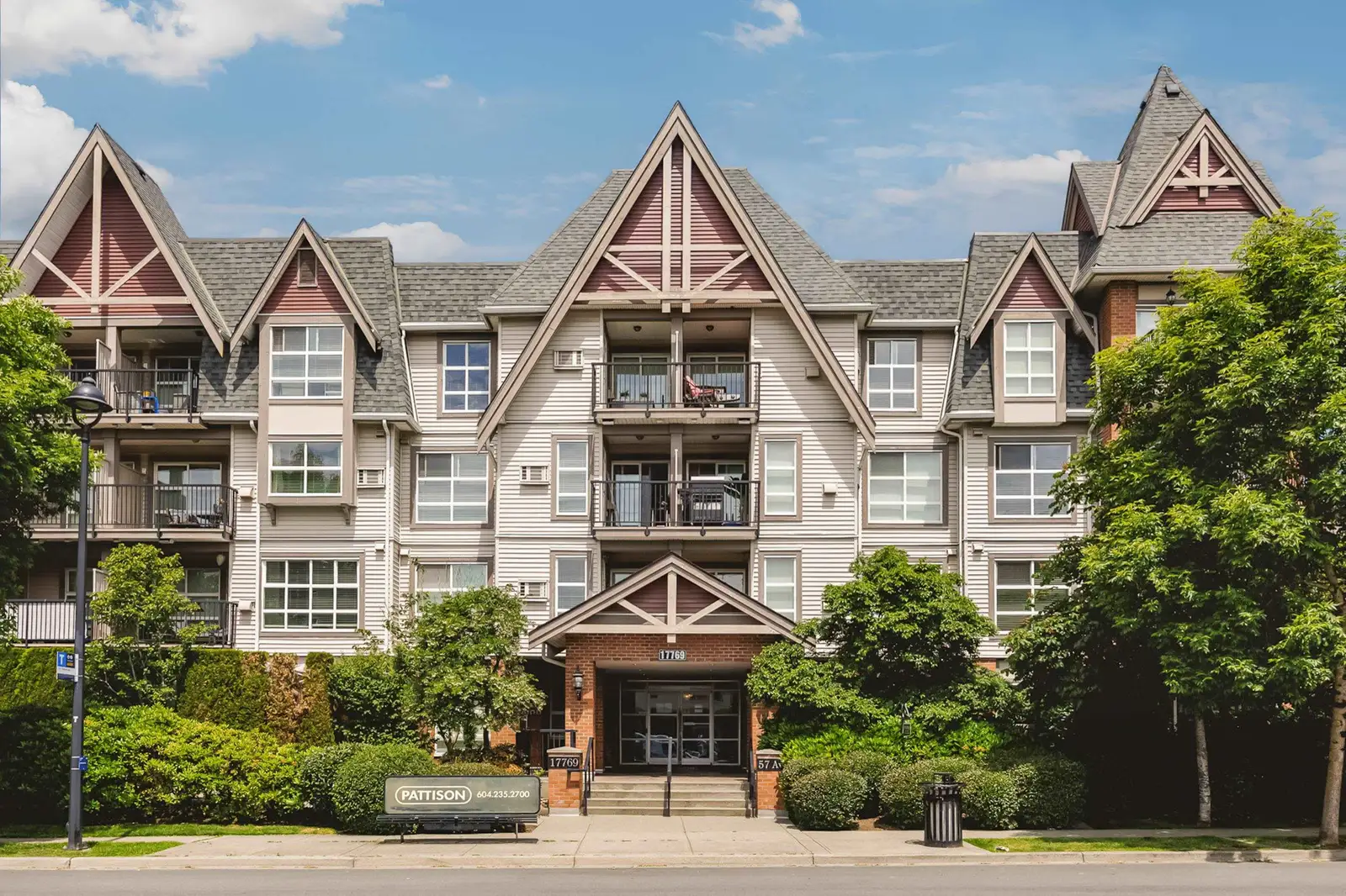 313 17769 57 AVENUE, Surrey BC V3S 1H1