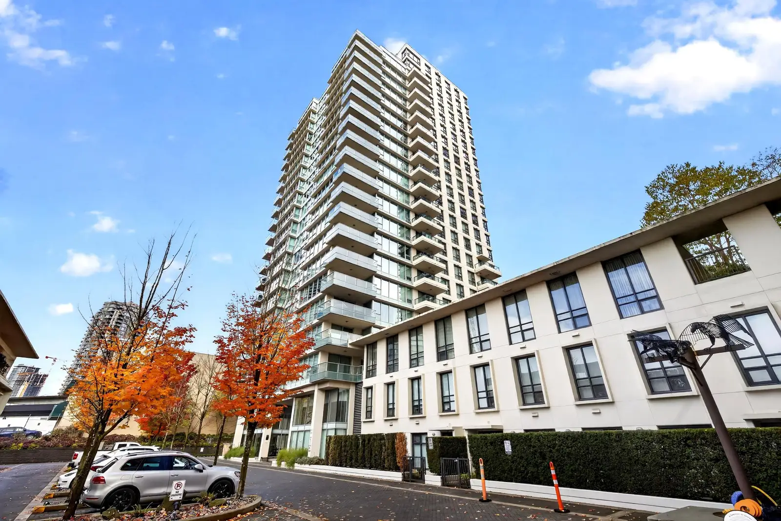 1505 2200 DOUGLAS ROAD, Burnaby BC V5C 0G8