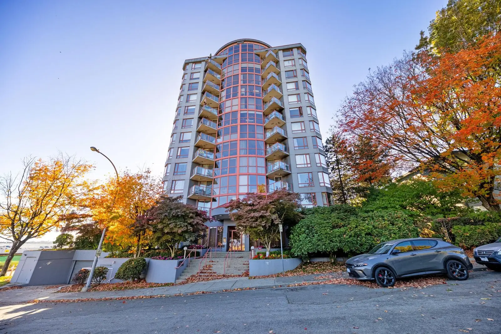 602 38 LEOPOLD PLACE, New Westminster BC V3L 2C6