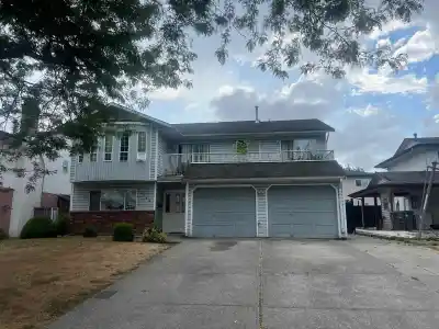 13342 79 AVENUE, Surrey BC V8W 8H4
