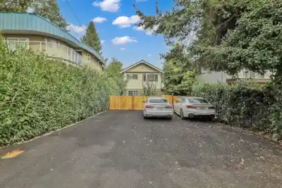 866 FINLAY STREET, White Rock BC V4B 4K2