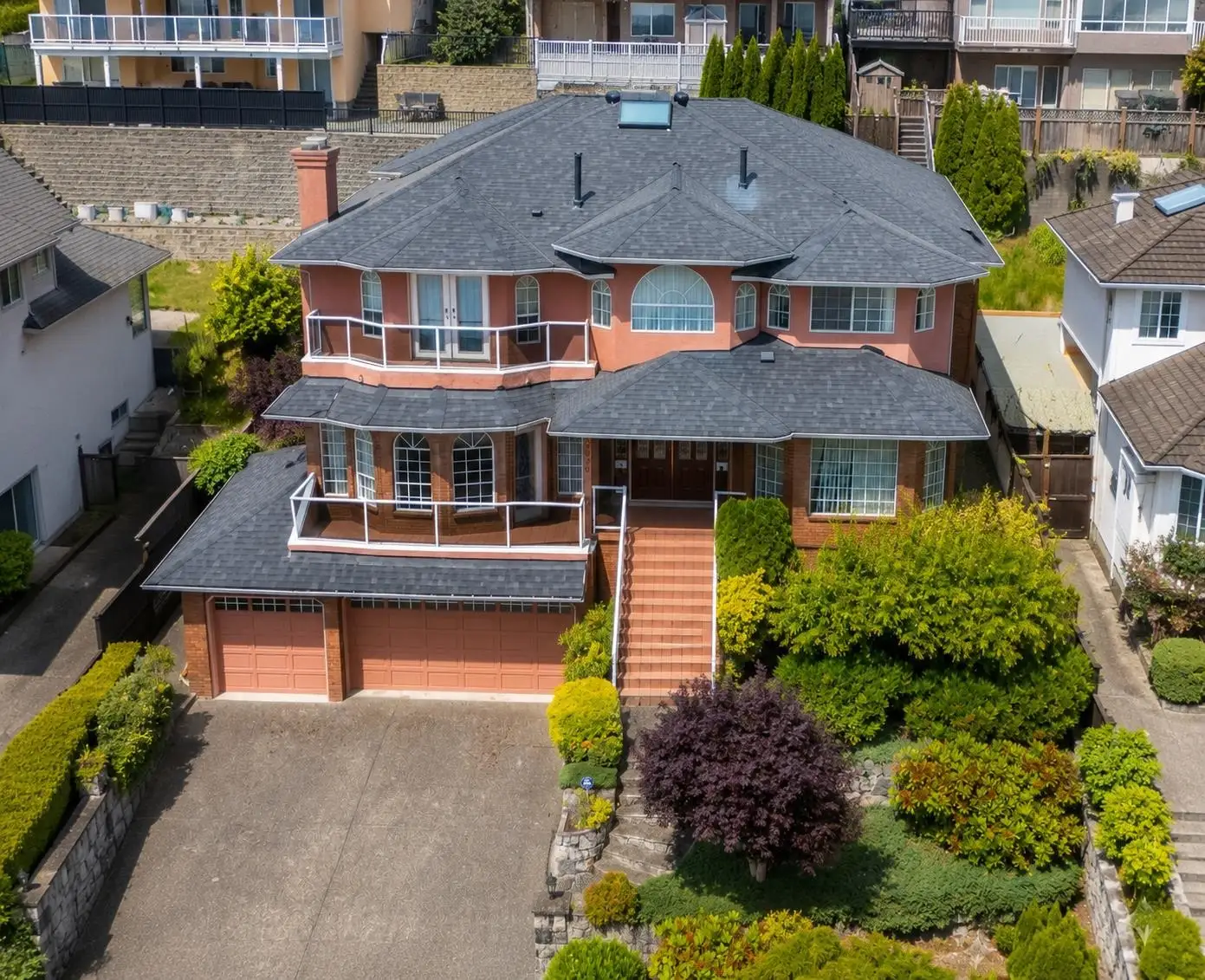 2248 SICAMOUS AVENUE, Coquitlam BC V3K 6R9