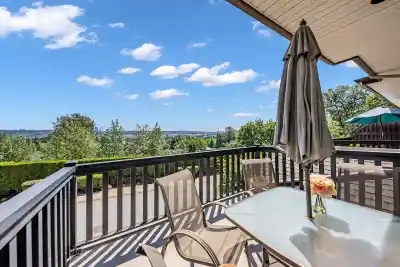6 320 DECAIRE STREET, Coquitlam BC V3K 7C3