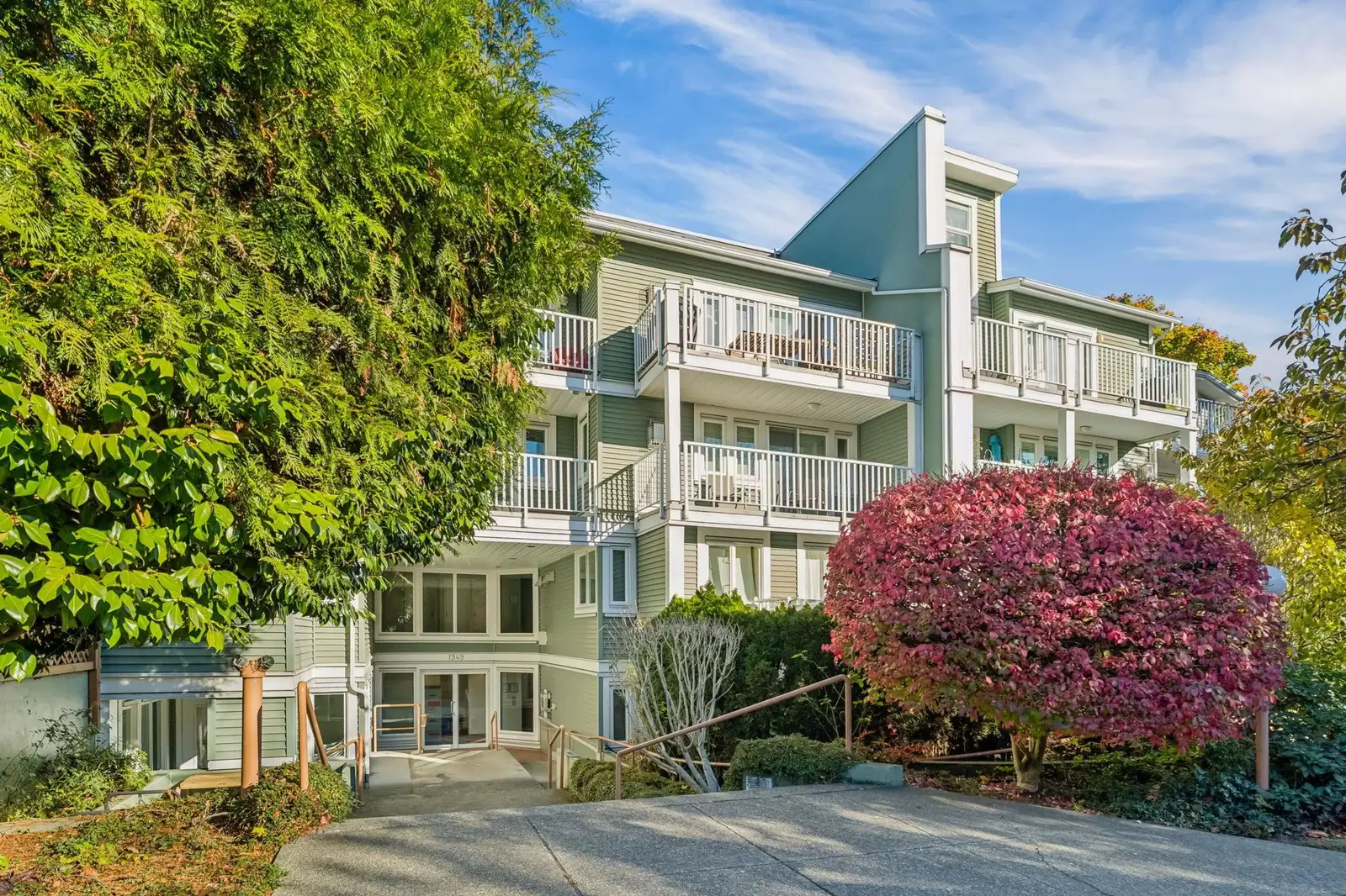 13 1949 8TH AVENUE, Vancouver BC V6J 1W2