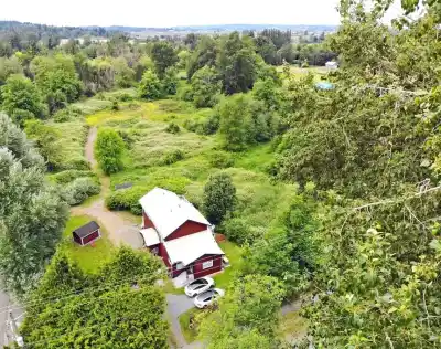 3011 184 STREET, Surrey BC V3Z 9V2