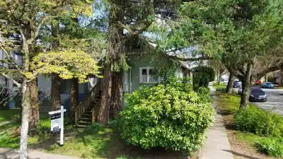 4496 ONTARIO STREET, Vancouver BC V5V 3H1