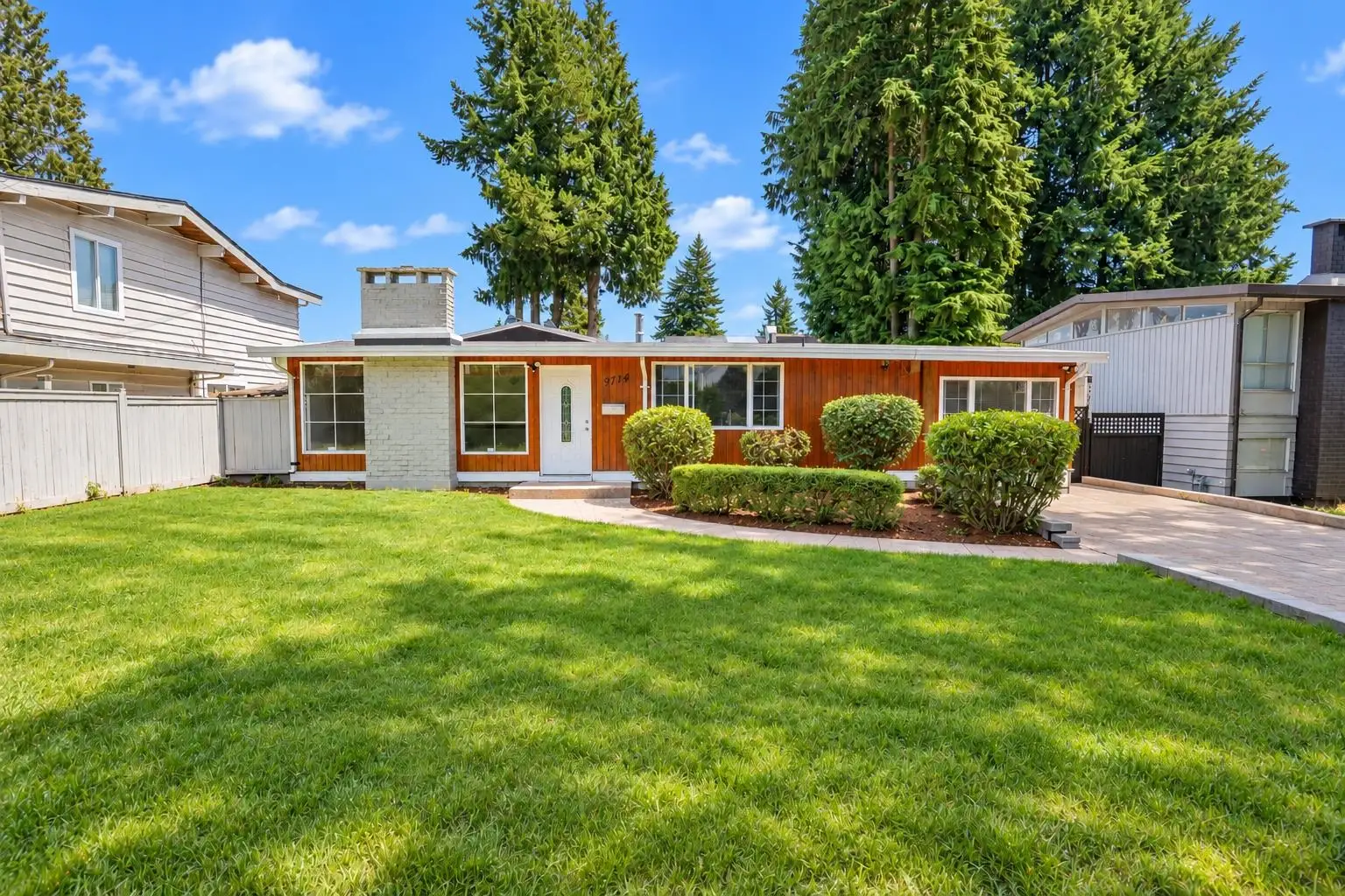 9714 131 STREET, Surrey BC V3T 3P3