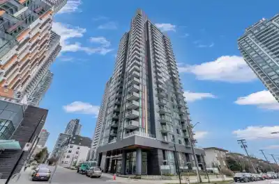 TH1 6398 SILVER AVENUE, Burnaby BC V5H 0K7