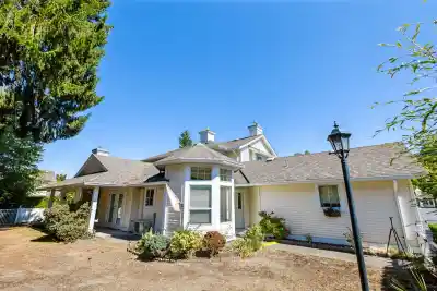 18 9208 208 STREET, Langley BC V1M 2M9