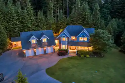 12595 266 STREET, Maple Ridge BC V2W 1C9