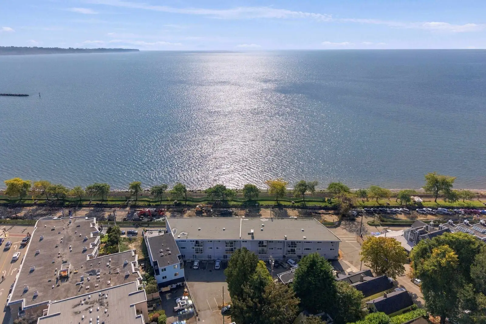 106 14881 MARINE DRIVE, White Rock BC V4B 1C2
