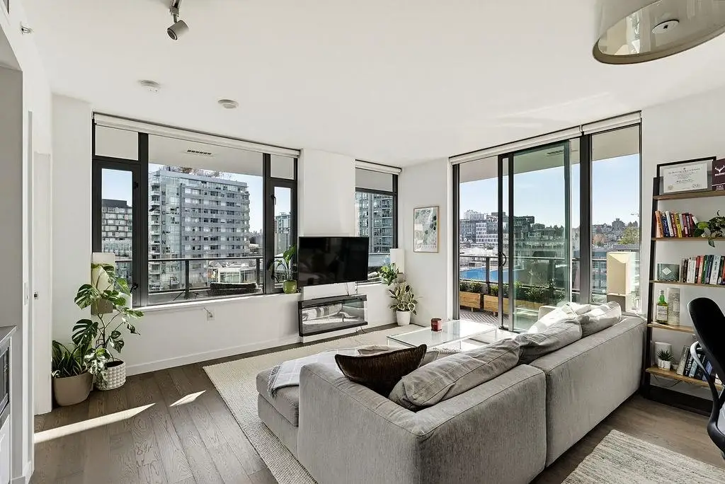 703 1688 PULLMAN PORTER STREET, Vancouver BC V6A 0H3