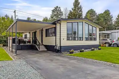 18 2120 KING GEORGE BOULEVARD, Surrey BC V4A 6Y8