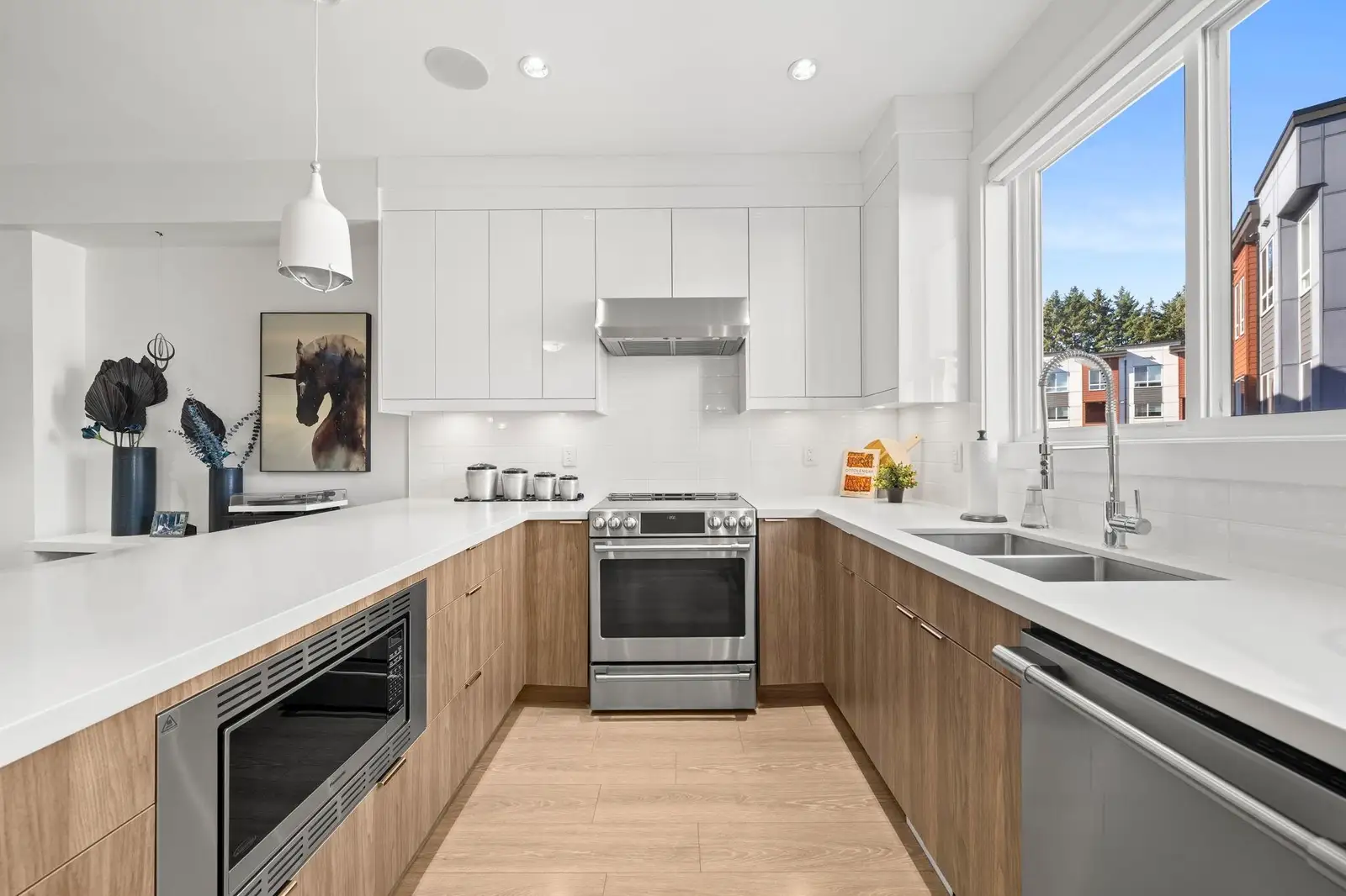 11 1670 160 STREET, Surrey BC V4A 0C6
