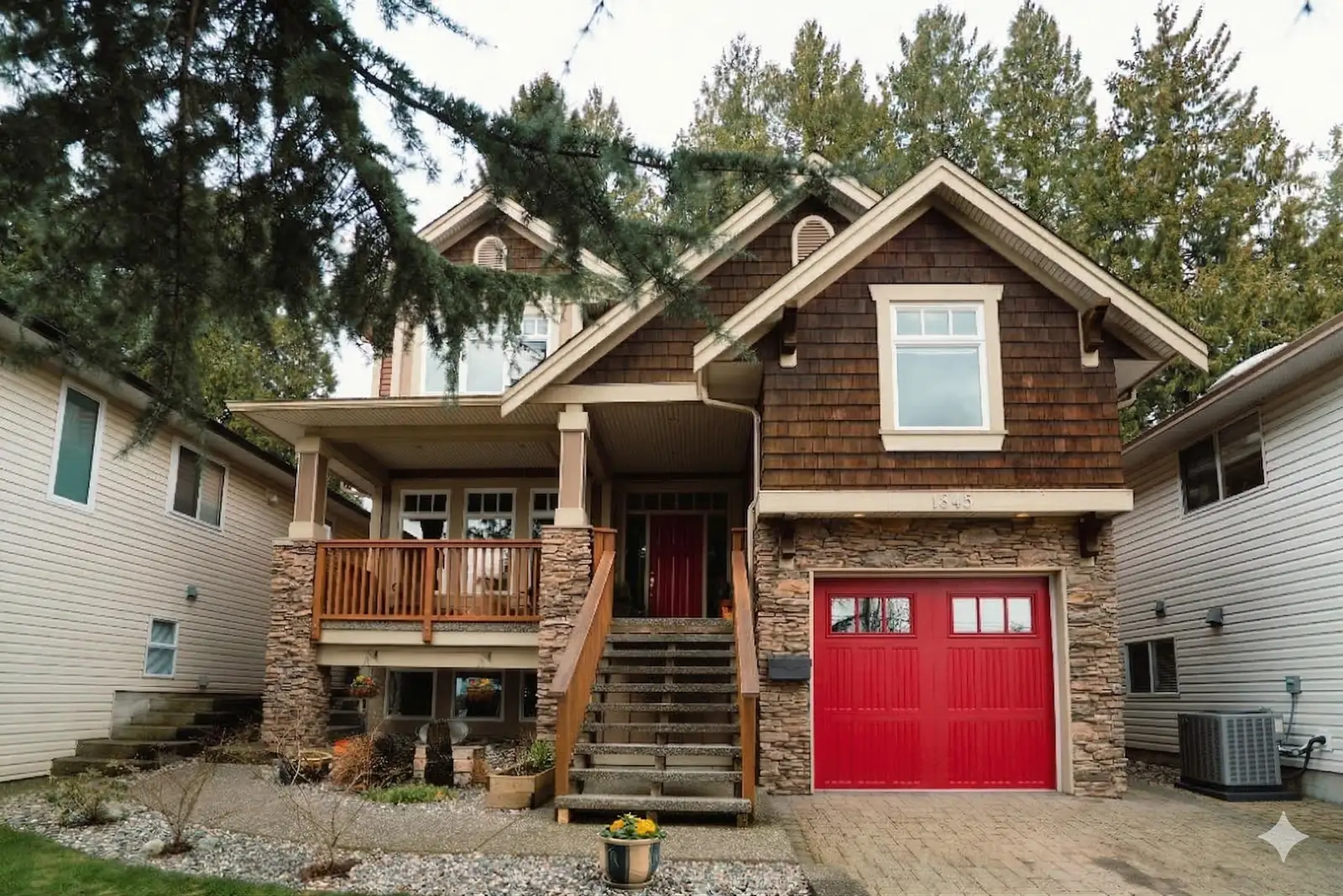 1845 HARBOUR STREET, Port Coquitlam BC V3C 1A4