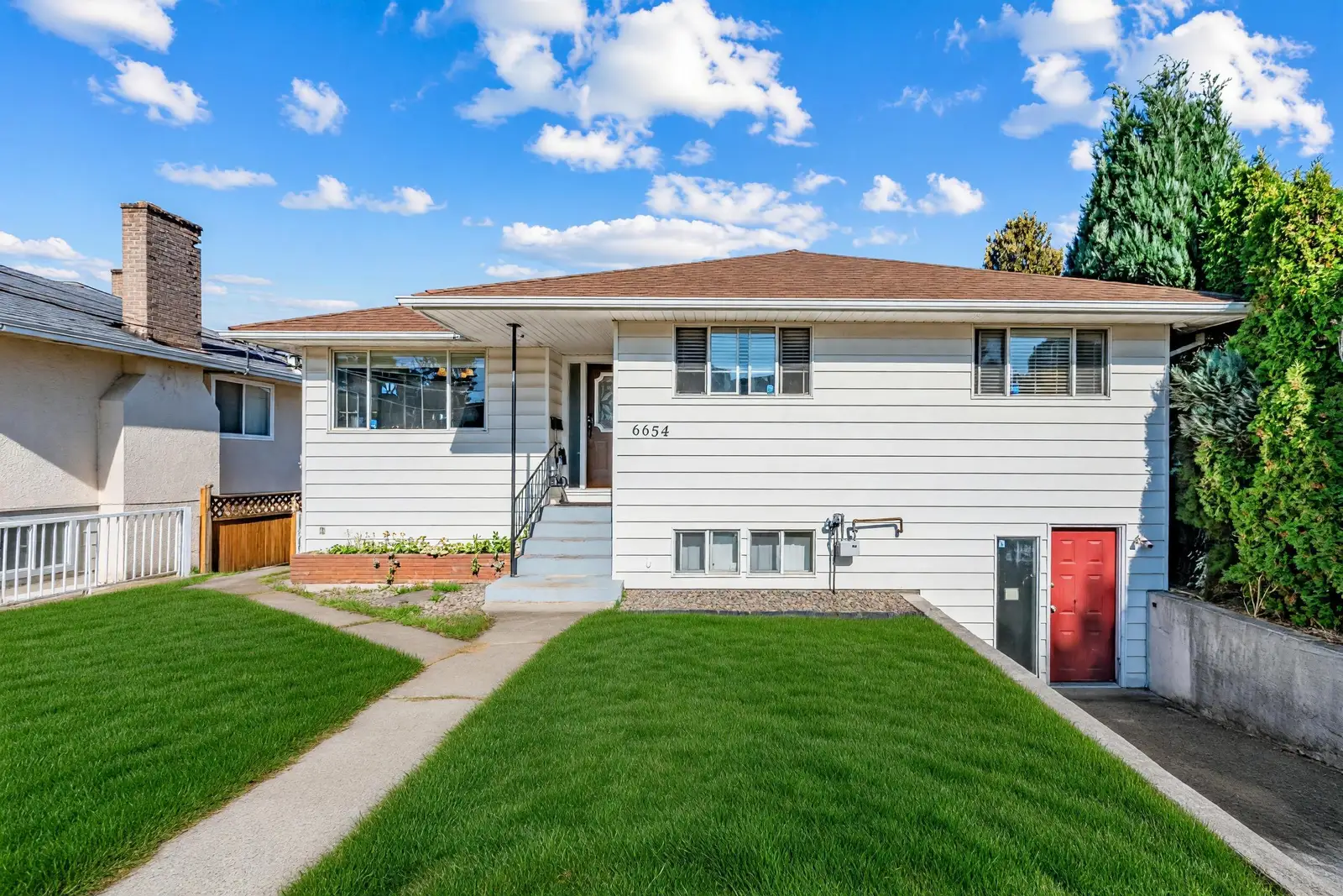 6654 LINDEN AVENUE, Burnaby BC V5E 3G4