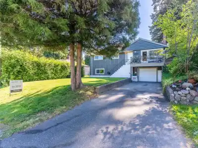 11220 LANSDOWNE DRIVE, Surrey BC V3R 4Z7