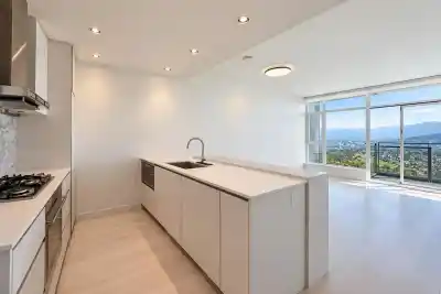 4809 4670 ASSEMBLY WAY, Burnaby BC V5H 0H3