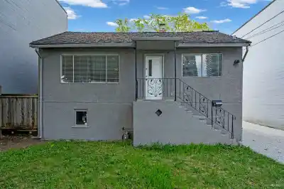 4021 GRAVELEY STREET, Burnaby BC V5C 3T5