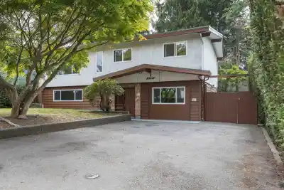 14036 102A AVENUE, Surrey BC V3T 1P9