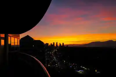 2101 6659 SOUTHOAKS CRESCENT, Burnaby BC V5E 4M9