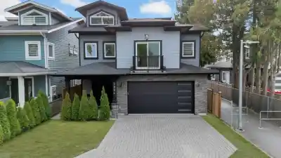 5094A BENTLEY DRIVE, Ladner BC V4K 4J9
