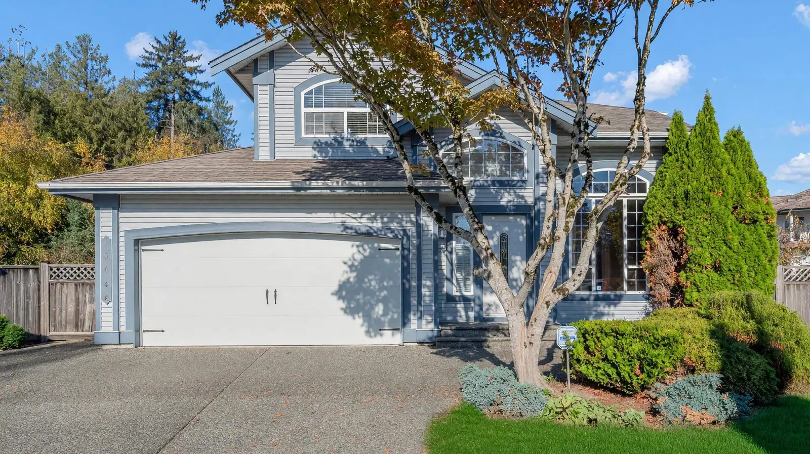 15445 109A AVENUE, Surrey BC V3R 0X6