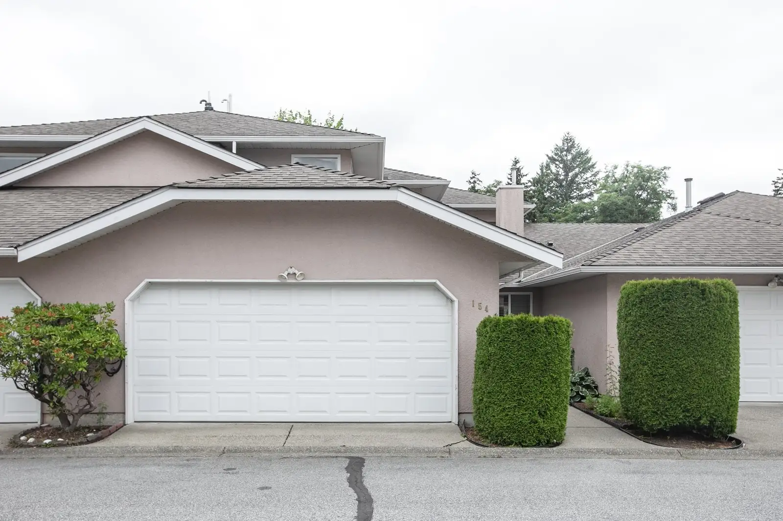 154 15501 89A AVENUE, Surrey BC V3R 0Z5