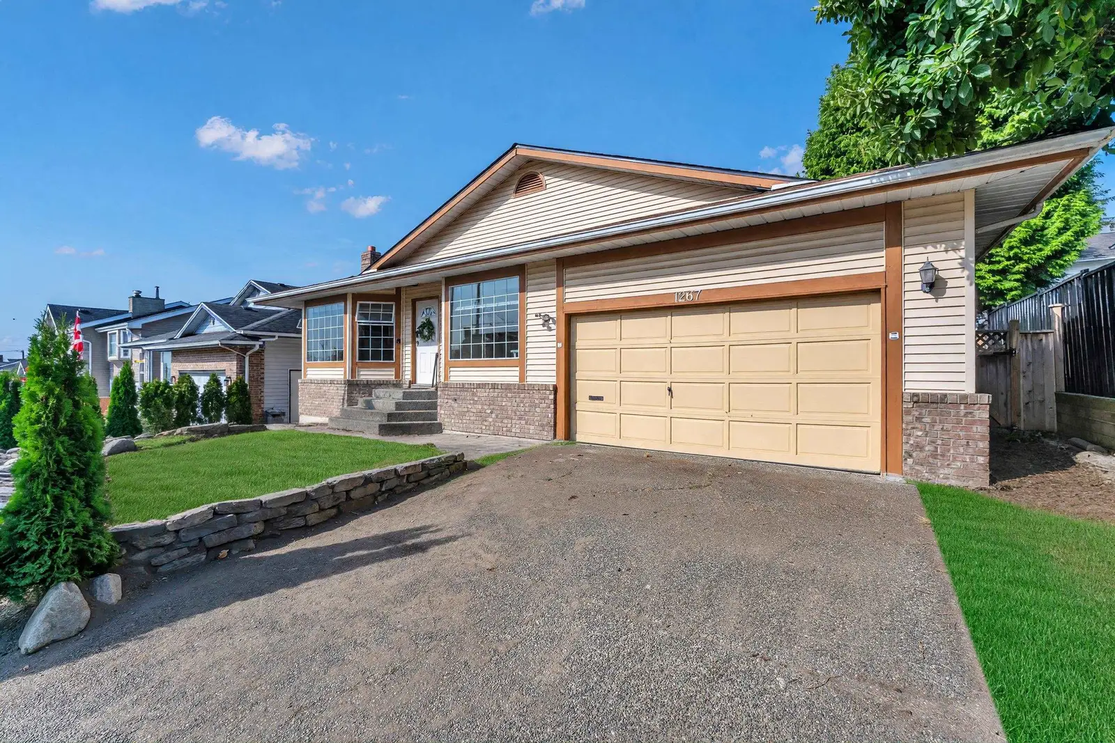 1267 FINLAY STREET, White Rock BC V4B 5H6