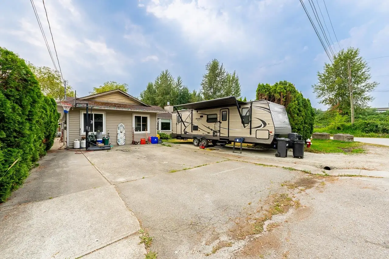 20102 DITTON STREET, Maple Ridge BC V2X 9H4