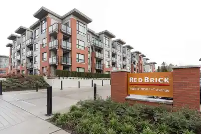 423 7088 14TH AVENUE, Burnaby BC V3N 0E7