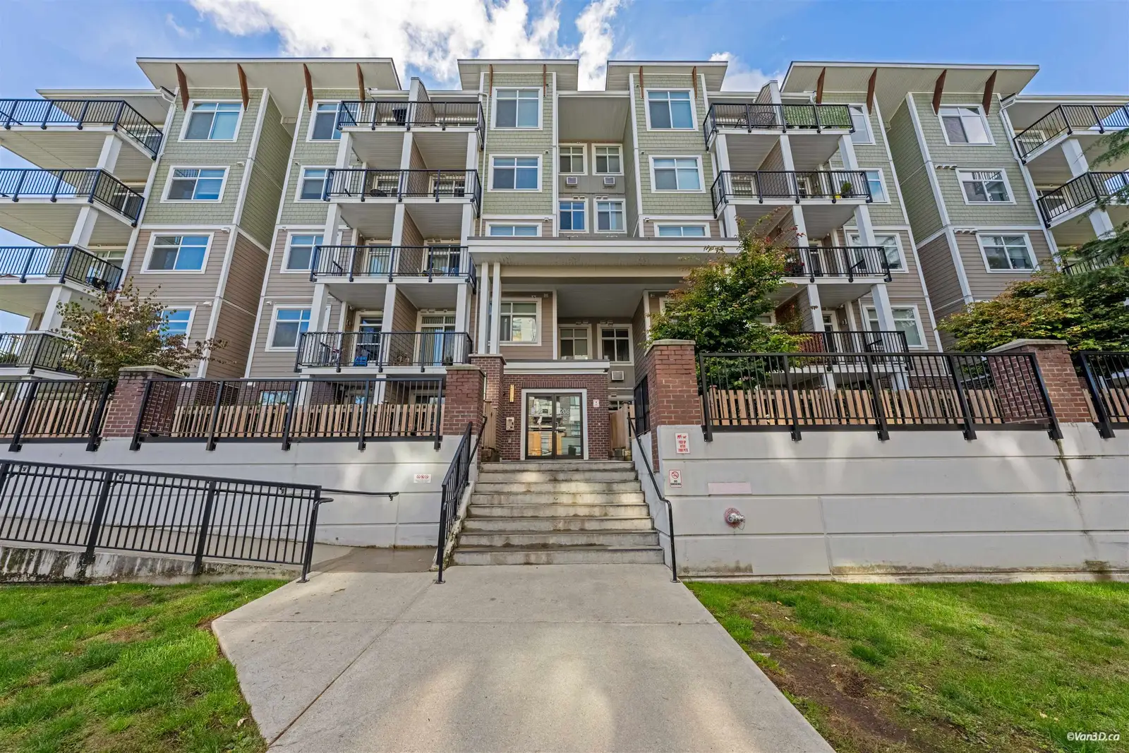 119 20696 EASTLEIGH CRESCENT, Langley BC V3A 0M3