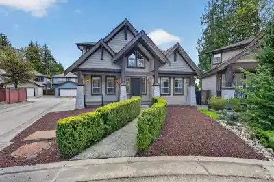 1213 BURKEMONT PLACE, Coquitlam BC V3B 0C8