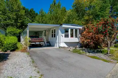 56 145 KING EDWARD STREET, Coquitlam BC V3K 6L4